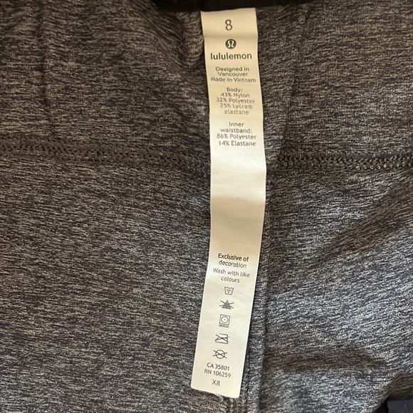 Lululemon Cropped Joggers Size 6 Dark Grey - Picture 3 of 3
